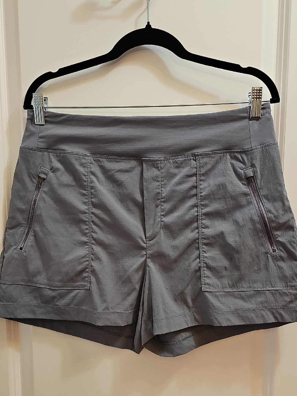 Athleta Tracker Short